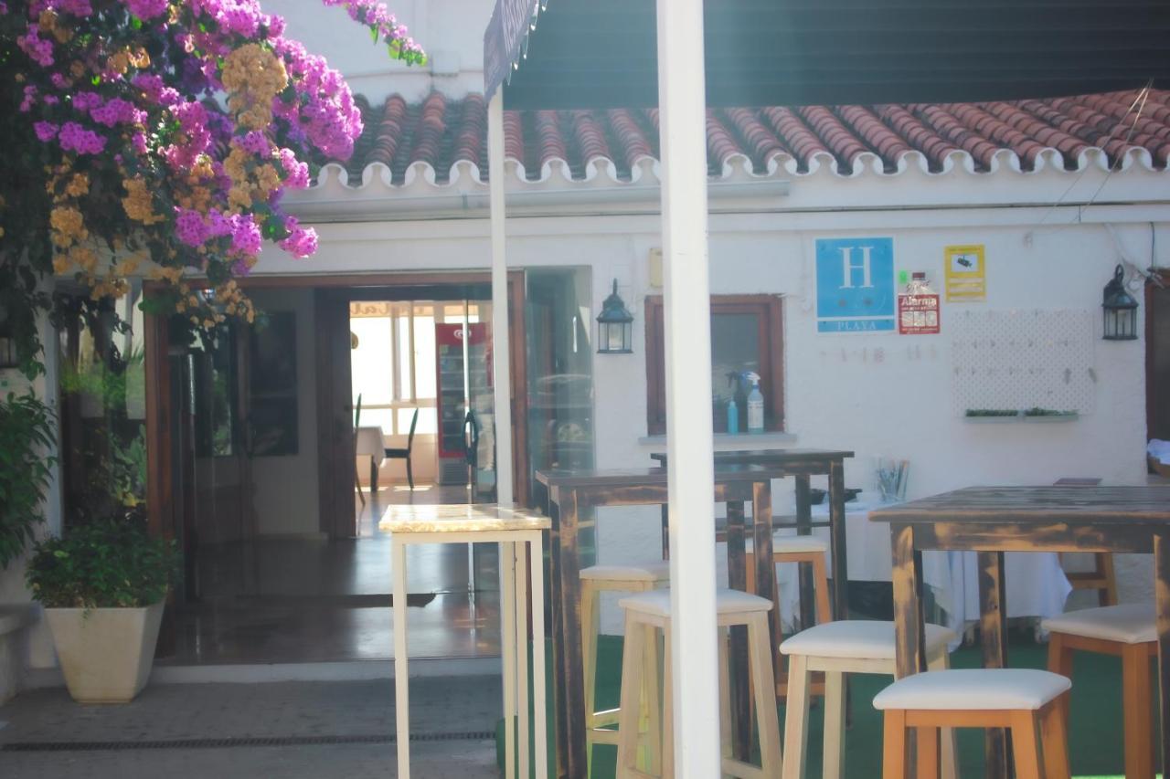 Hotel Patricia Torreguadiaro Ngoại thất bức ảnh